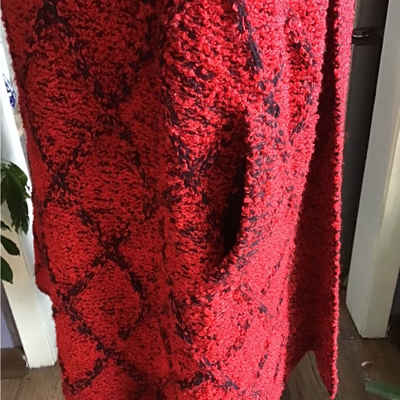 Cardigan Sweater. - Picture 8 of 9